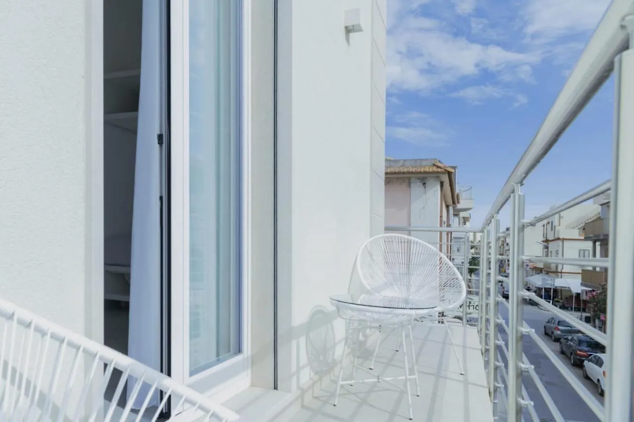 Aurorooms Affittacamere Scoglitti 0*,  Italy
